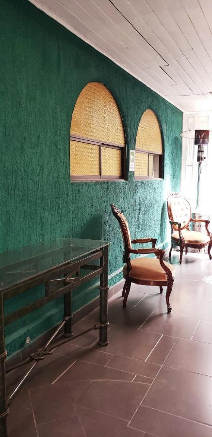 Español Hotel