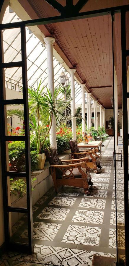Español Hotel San Fernando